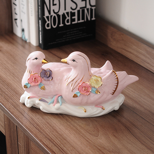 创意鸳鸯摆件一对陶瓷旺姻缘卧室床头装饰品家居结婚送礼礼品摆设