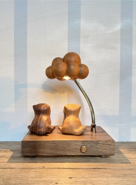 木雕猫咪元素充电小夜灯桌面装饰木质创意礼品原木制实木夜灯摆件