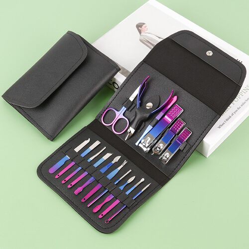 Matcha Green 16Piece Nail Clipper Set Beauty Kit Manicure To