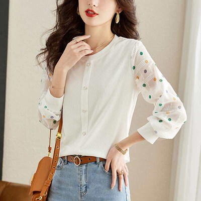 Womens long-sleeved sweater spring new white western style