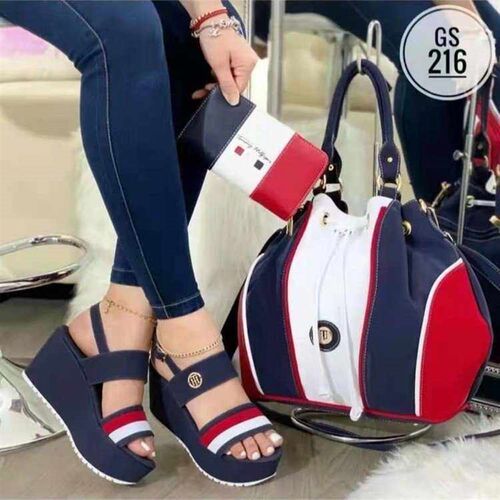 New 2025 Women Flat Sandals Summer Peep Toe New Plus Size Fe
