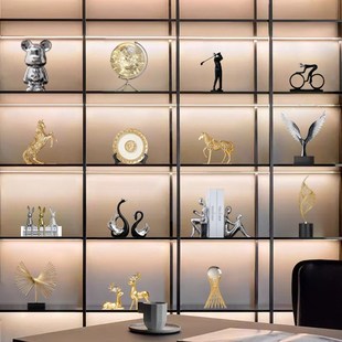 高端大气上档次办公室工艺品摆件书房博古架摆设客厅酒柜招财装饰