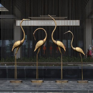 抽象仿铜仙鹤雕塑白鹭水池造景售楼部丹顶鹤模型庭院景观装饰摆件