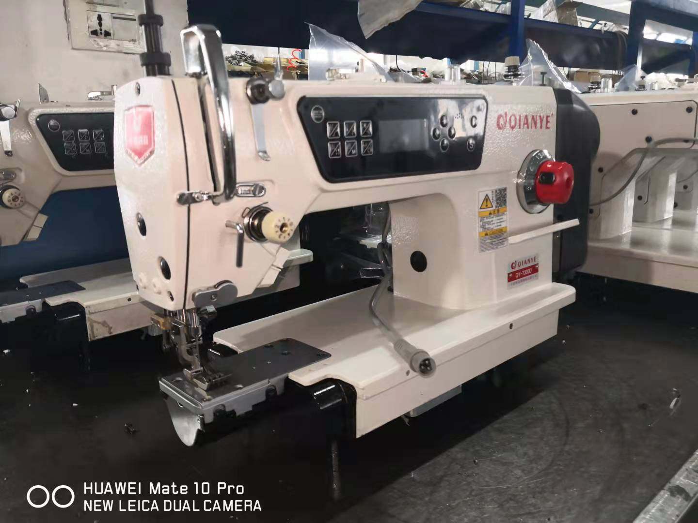 小嘴同步车 小嘴电脑平车 足球鞋帽DY车 小嘴差动球类制帽缝纫机,运动/瑜伽/健身/球迷用品,赛车帽,淘宝优惠券,粉丝福利购,淘宝优惠卷