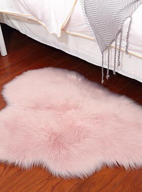 可爱云朵地毯色毛室毛地毯KXZ长毯毛床白边卧装饰样板房装饰帐篷