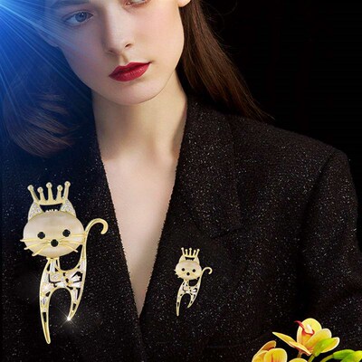 New Cute Kitten imitatoon Cat Eye Brooch Personalized Height