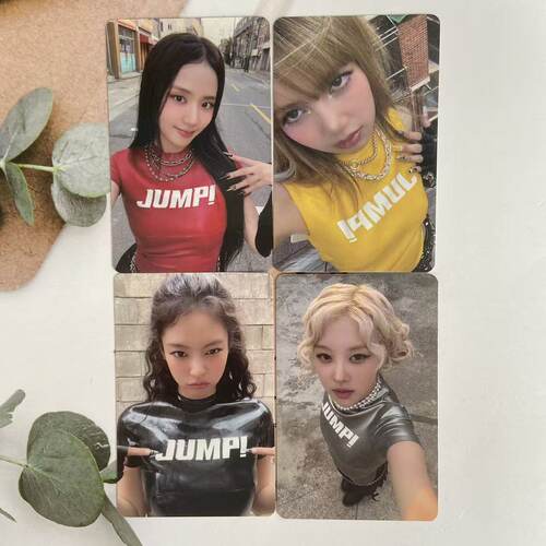 BLACKPINK秀妮肉莎日本满额小卡