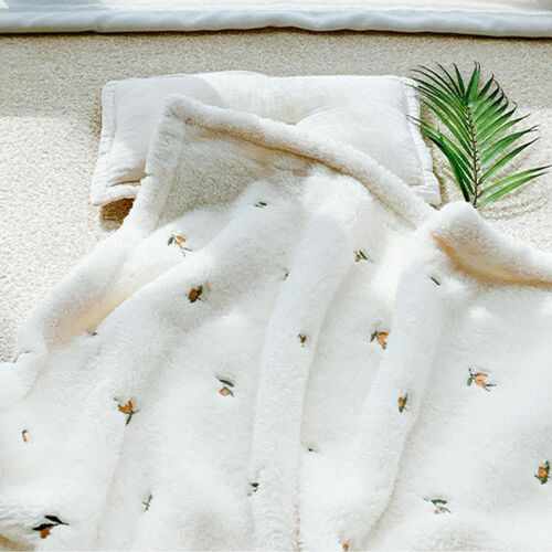 Korean Bear Olive Embroidery Baby Blanket Throws Coral Fleec