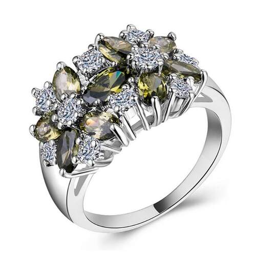 Green Zircon Diamond Flower Ring Fashionable European Americ