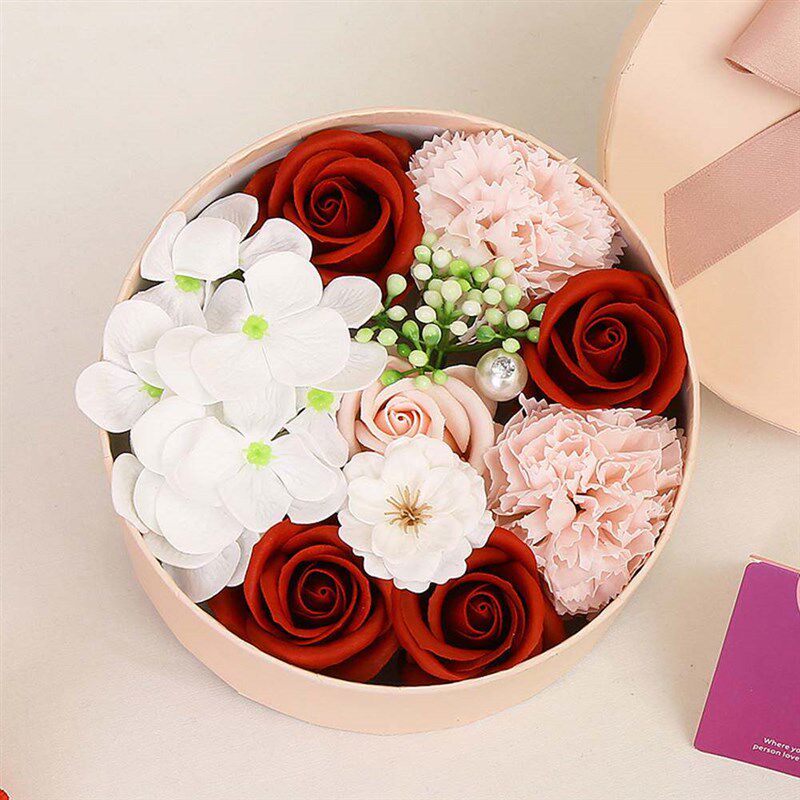 Eternal Rose in Box Preserved Real Rose Flowers With Box Set - 实物图