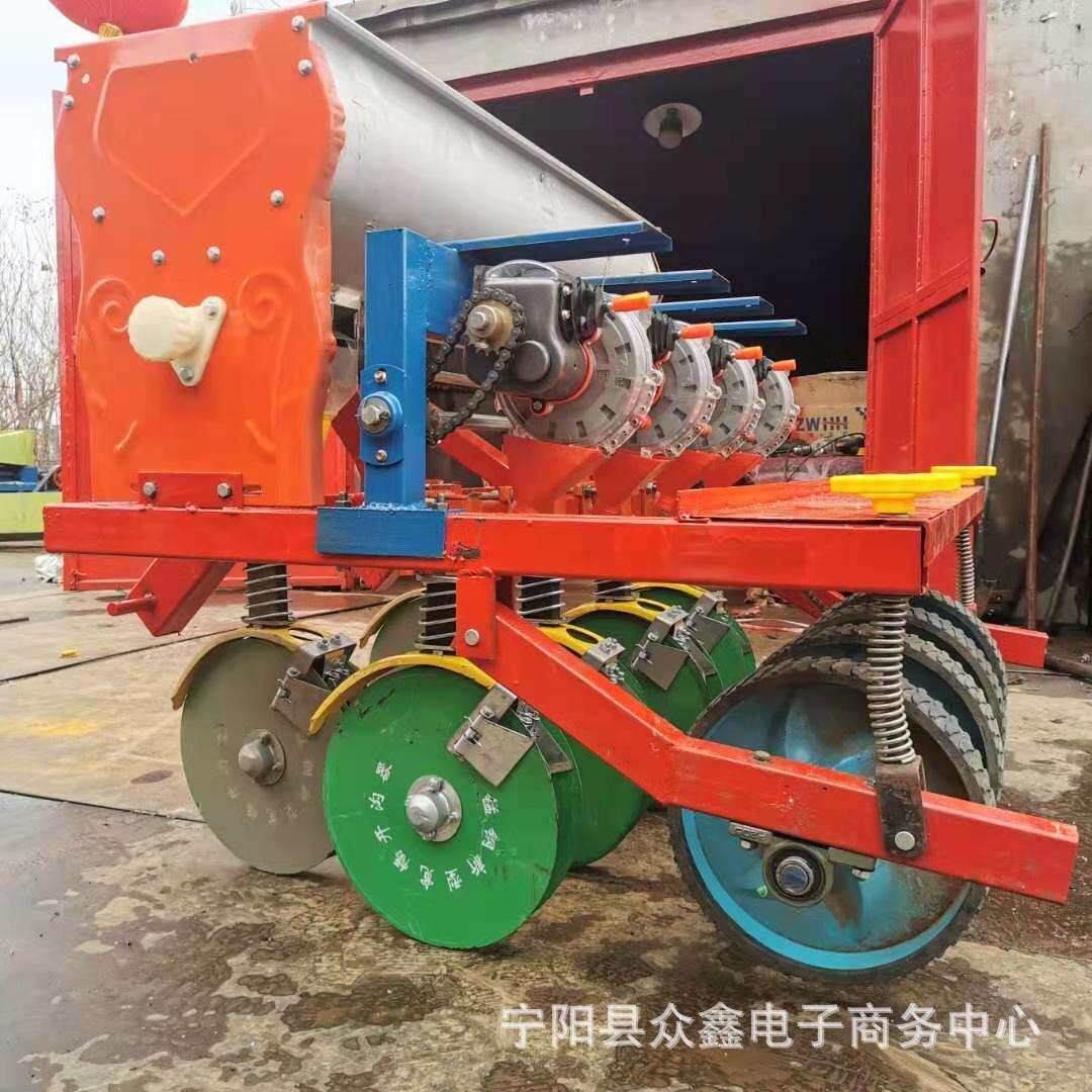 吉林家用黄豆点播机拖拉机牵引种大豆的机子豆子精播机多行可选