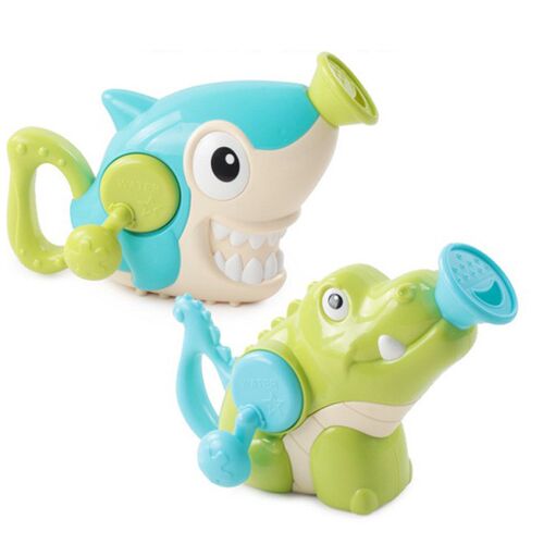 Childrens hand-cranked shark crocodile spray shower bath to