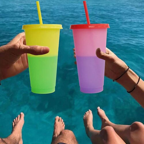 1PC Plastic Cute Cold Cups with Lids and Straws for Iced Cof