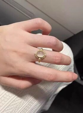 Retro Green Ring Simple Chic Light Luxury Design Premium Fin