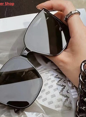 2021 Classic Vintage Square Sunglasses Women Oversized Sungl
