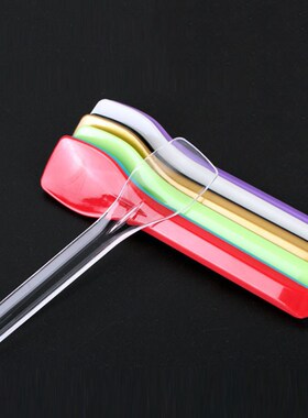 50pcs Plastic Spoons  Disposable Ice Cream Scoop Family Spoo