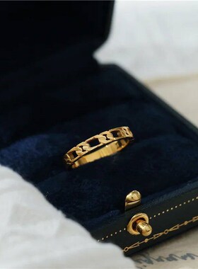 Brazil Retro French Hollow Out Chain Winding Rings Female Fa