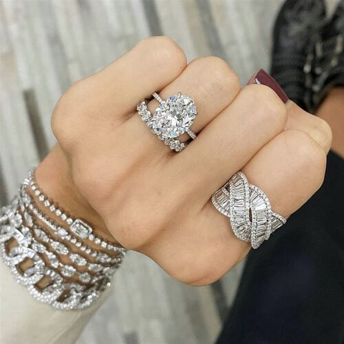 High Quality Classic Eternity 4ct Oval Stone Wedding Rings E