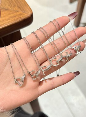 26个字母z项链H女款首字母y手链钛钢不掉色新嘉棋饰品