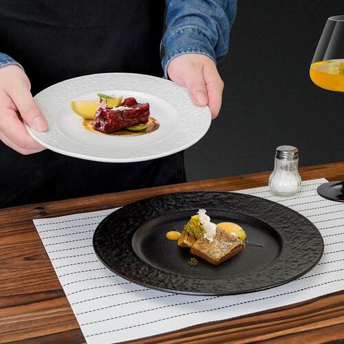 Elegant Dessert Serving Plate Rock Pattern for Cake Salad