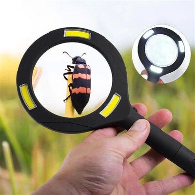 Compact Magnifier Portable 3x Magnifying Glass with Lights