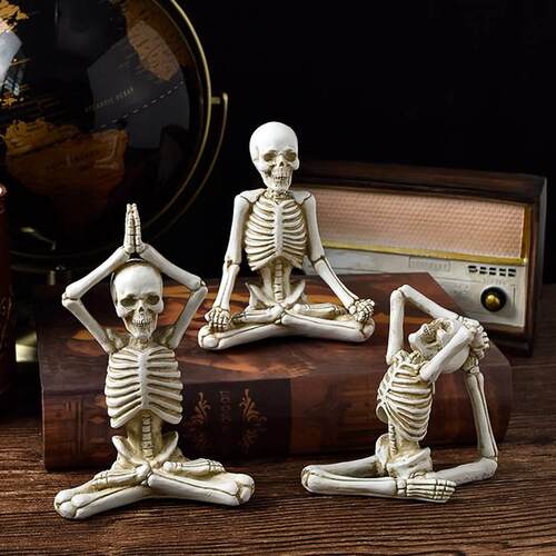 Halloween Yoga skull character decoration skull resin crafts