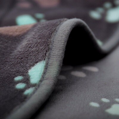 Pet Blanket Dog Cat Mat Dog Claw Coral Fleece Thermal Blanke