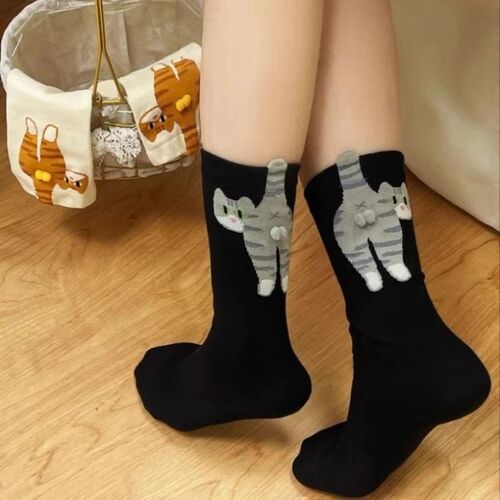 1pcs Funny Abstract 3D Cat Butt Mid-Tube Socks Cartoon Quirk