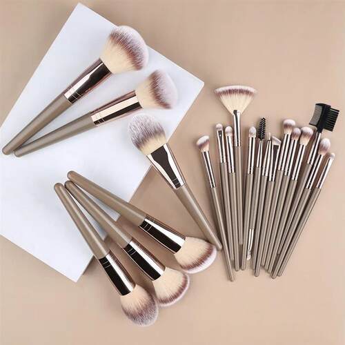 3-20Pcs Makeup Brushes Set Foundation Eyeshadow Blush Highli