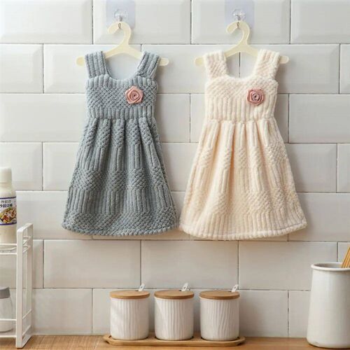 Cute Coral Velvet Hand Towel Wall Mounted Kitchen Bath Suppl