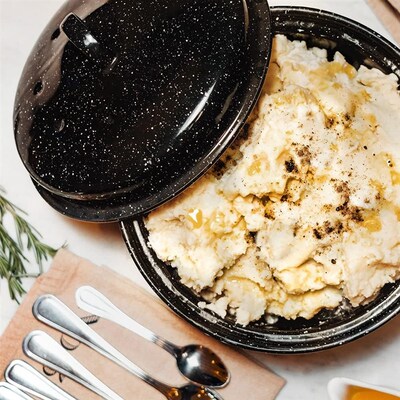 Small Covered Round Roaster Enamel Steel Cookware  Cookware