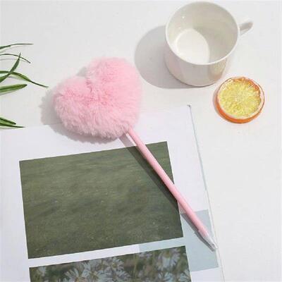 7pcs Heart Shape Plush Gel Ink Pens Pompom Ballpoint Pen