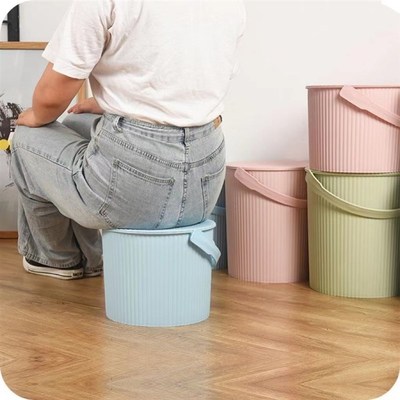 尿桶家用卧室带盖大人尿盆夜壶女士小便桶便盆女生用的夜壶防臭