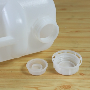 20L升食品级塑料储水桶油桶酒桶20kg公斤带防盗盖密封方桶手提桶