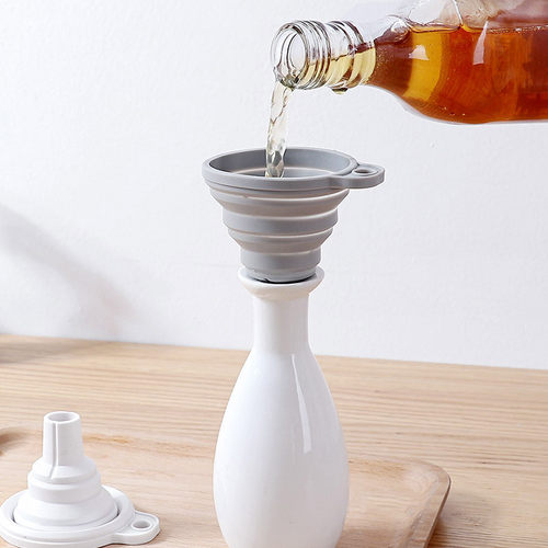 Creative Silicone Folding Funnel Retractable Household Liqui