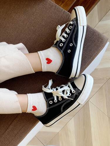 5 Pairs/lot Fashion Elegant Solid Black White Women Hearts S