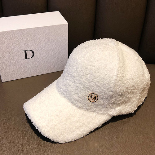 HT033 Casual Outdoor Warm Winter Cap Girl Women Adjustable A
