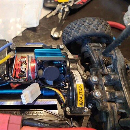 RC 380 390 2838 2845 2847 Motor Cover HeatSink Cooling Fan