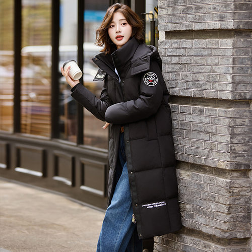 新款冬季羽绒服女长款修身过膝