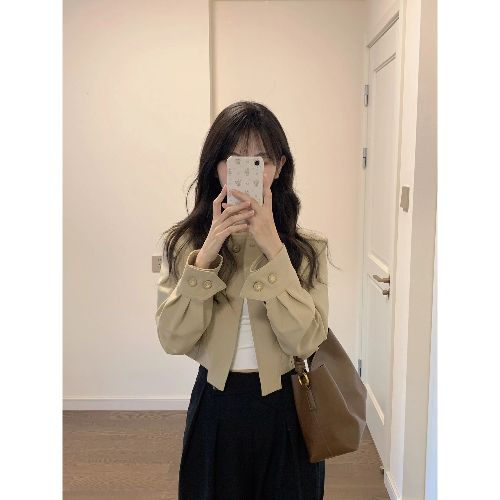 短款工装外套女秋季韩版2025新款小个子不规则设计感长袖夹克上衣,女装/女士精品,短外套,淘宝优惠券,粉丝福利购,淘宝优惠卷