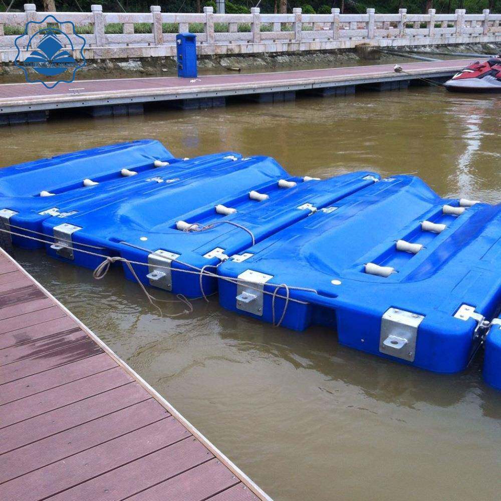 水上码头摩托艇停靠板船舶停靠平台海上漂浮游艇泊位浮筒浮板浮台
