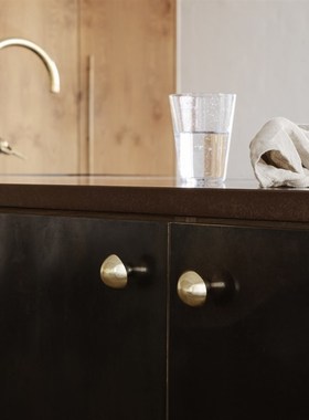 丹麦ferm LIVING不锈钢黄铜挂钩 墙壁打孔衣帽钩精致玄关柜门把手