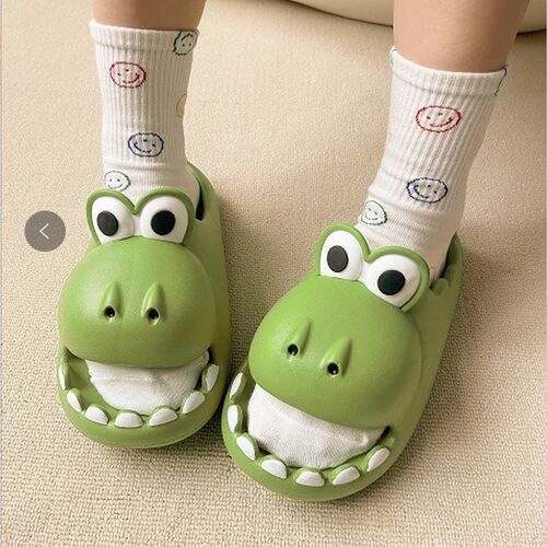 2023 New Fashion Cute Dinosaur Slippers Women Summer Home In