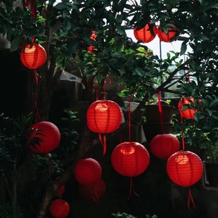 红灯笼婚庆纸灯笼古风手工灯笼婚礼春节元 饰新年商场橱窗挂饰 旦装