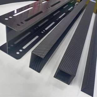 3K卷制碳纤维管加工高强度型材平纹碳纤维管轴辊用斜纹亮光碳纤维