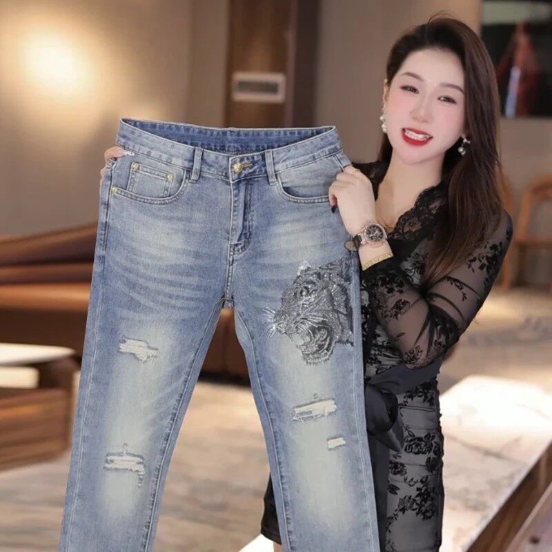 牛仔裤男款爆款2026新款夏季薄款星空烫钻弹力修身小直筒男士长裤