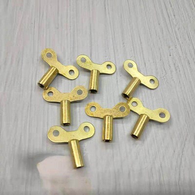 2 Pcs C Spring Sturdy Winding Key Tool Mechanical Keys