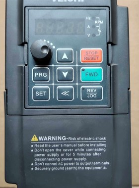 议价伟创AC70E变频器1.5KW/380V九成新