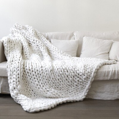 Photography Props. Thick Wool Hand-woven Blanket Arm Knitted