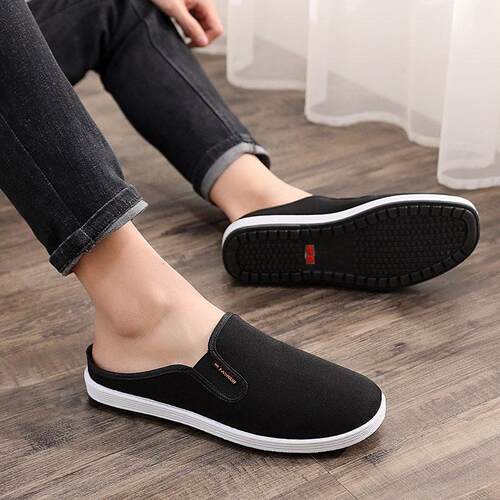 2023 Cloth Shoes Men Soft Sole Chinese Embroidery Men Shoes